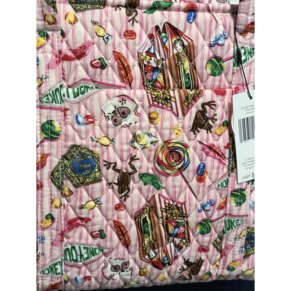 Vera Bradley Harry Potter Honeydukes Small Vera Tote Bag NWT Candy EXACT - Picture 14 of 16